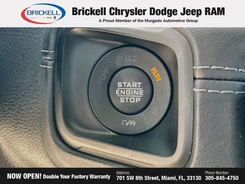 Used 2025 Jeep Wrangler Unlimited Rubicon AWD/4WD image 35