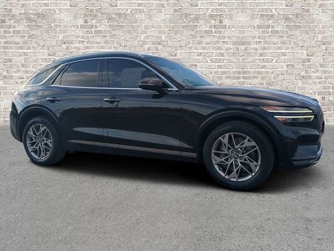 Used 2024 Genesis GV70 2.5T w/ Advanced Package image 1