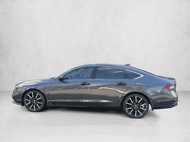 Used 2023 Honda Accord Touring image 8