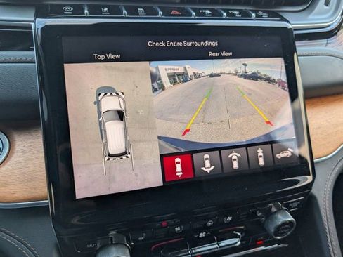 Used 2023 Jeep Grand Cherokee L Summit image 20