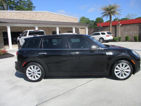 Used 2017 MINI Cooper Clubman S image 19