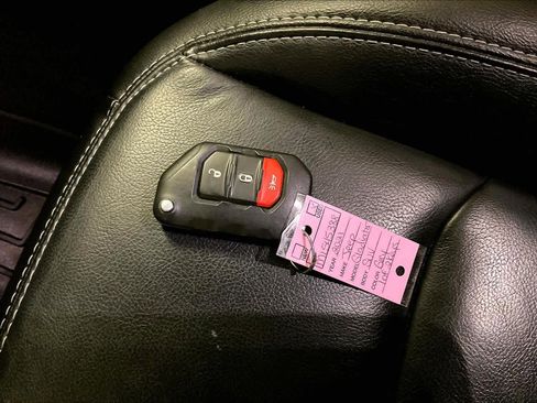 Used 2021 Jeep Gladiator Overland w/ Popular Equipment Package image 13