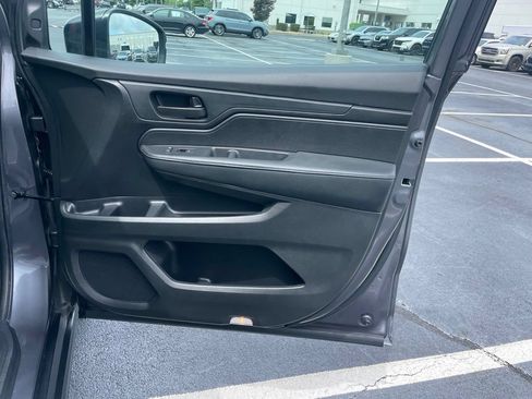 Certified 2025 Honda Odyssey EX-L image 30