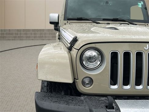 Certified 2017 Jeep Wrangler Unlimited Sahara w/ Quick Order Package 24E Chief image 9