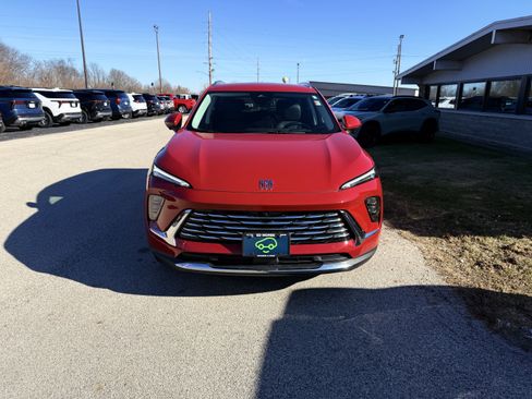 Used 2025 Buick Envision Preferred image 9