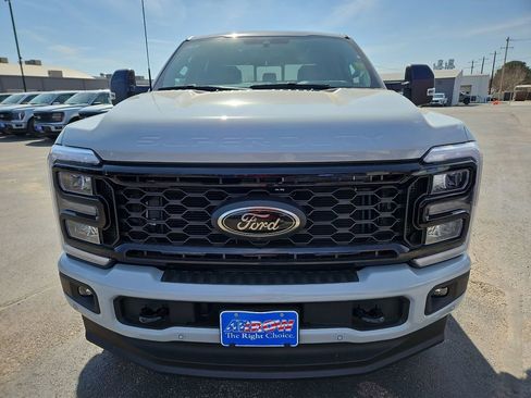 New 2026 Ford F350 Lariat w/ Black Appearance Package image 3