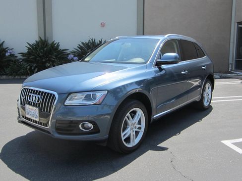 Used 2015 Audi Q5 2.0T Premium Plus w/ Technology Package image 6