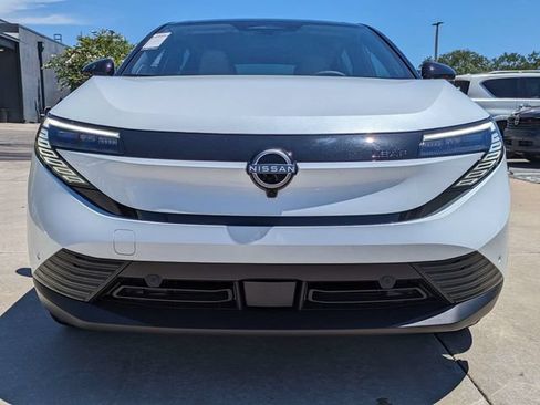 New 2026 Nissan Leaf SV+ FWD image 3