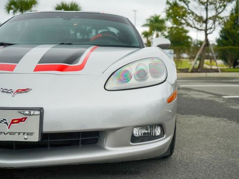 Used 2007 Chevrolet Corvette Coupe w/ Preferred Equipment Group image 68