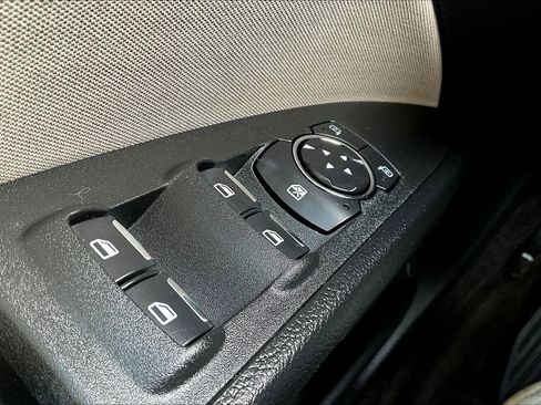 Used 2017 Ford Fusion S image 34