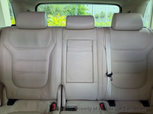 Used 2012 Volkswagen Touareg VR6 AWD/4WD image 57