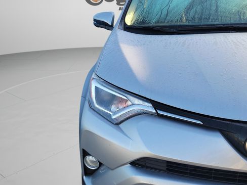 Used 2018 Toyota RAV4 XLE w/ Plus Extra Value Package image 13