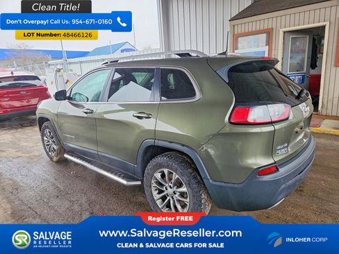 Used 2019 Jeep Cherokee Latitude Plus w/ Comfort/Convenience Group AWD/4WD image 3
