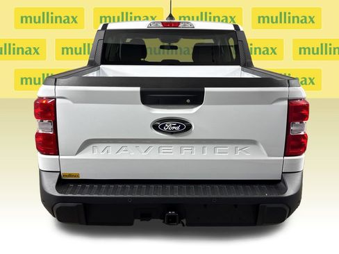 New 2026 Ford Maverick XLT w/ XLT Luxury Package FWD image 8