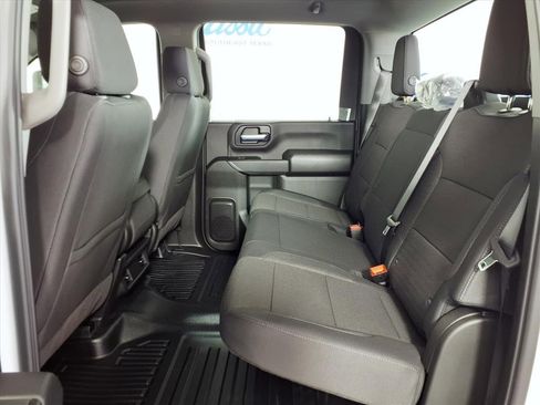 New 2026 GMC Sierra 2500 Pro image 9