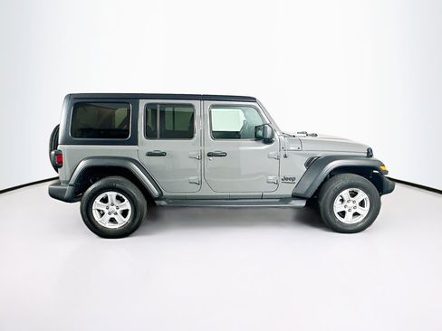 Used 2022 Jeep Wrangler Sport S image 10