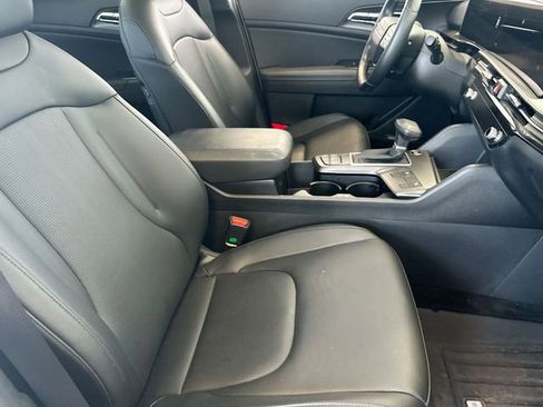 Certified 2026 Kia Sportage SX FWD image 28