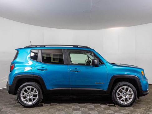 Used 2022 Jeep Renegade Sport w/ Sport Appearance Group image 13