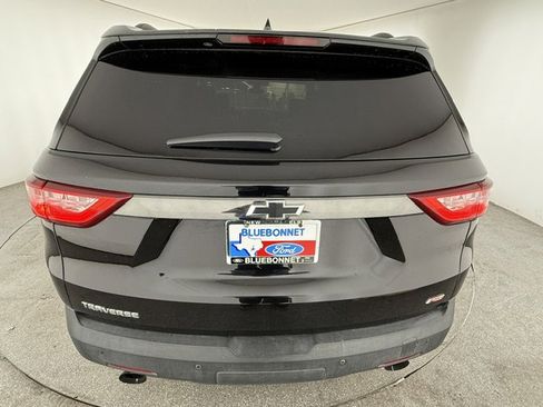 Used 2018 Chevrolet Traverse RS FWD image 4