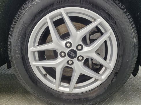 Used 2023 Ford Edge SEL image 31