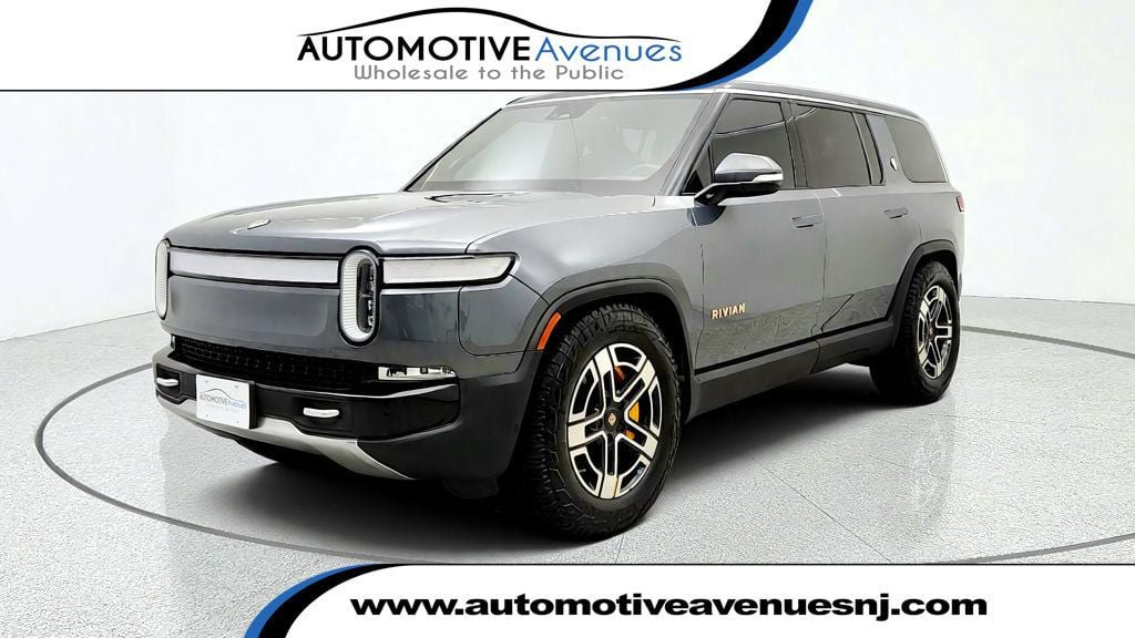 Used 2023 Rivian R1S Adventure Quad AWD/4WD image 1