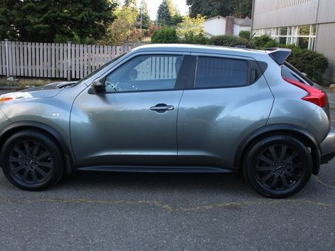Used 2013 Nissan Juke SL w/ Midnight Edition AWD/4WD image 14