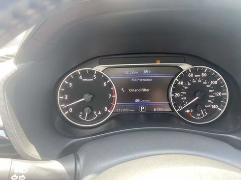 Used 2019 Nissan Altima 2.5 SV FWD image 15
