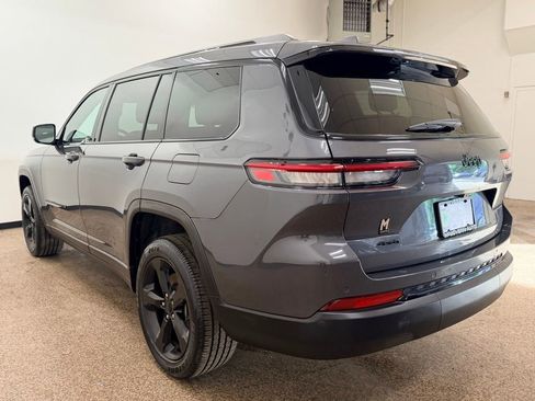 Used 2023 Jeep Grand Cherokee L Laredo AWD/4WD image 3