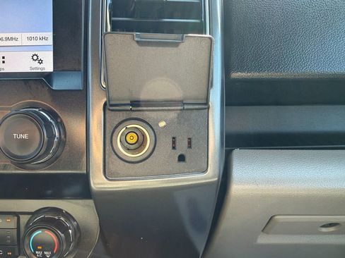 Used 2019 Ford F150 XLT w/ Equipment Group 302A Luxury image 56