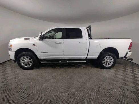 Used 2023 RAM 2500 Laramie AWD/4WD image 4