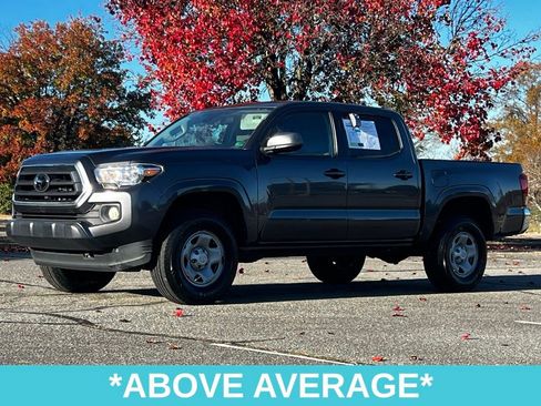 Used 2022 Toyota Tacoma SR image 3