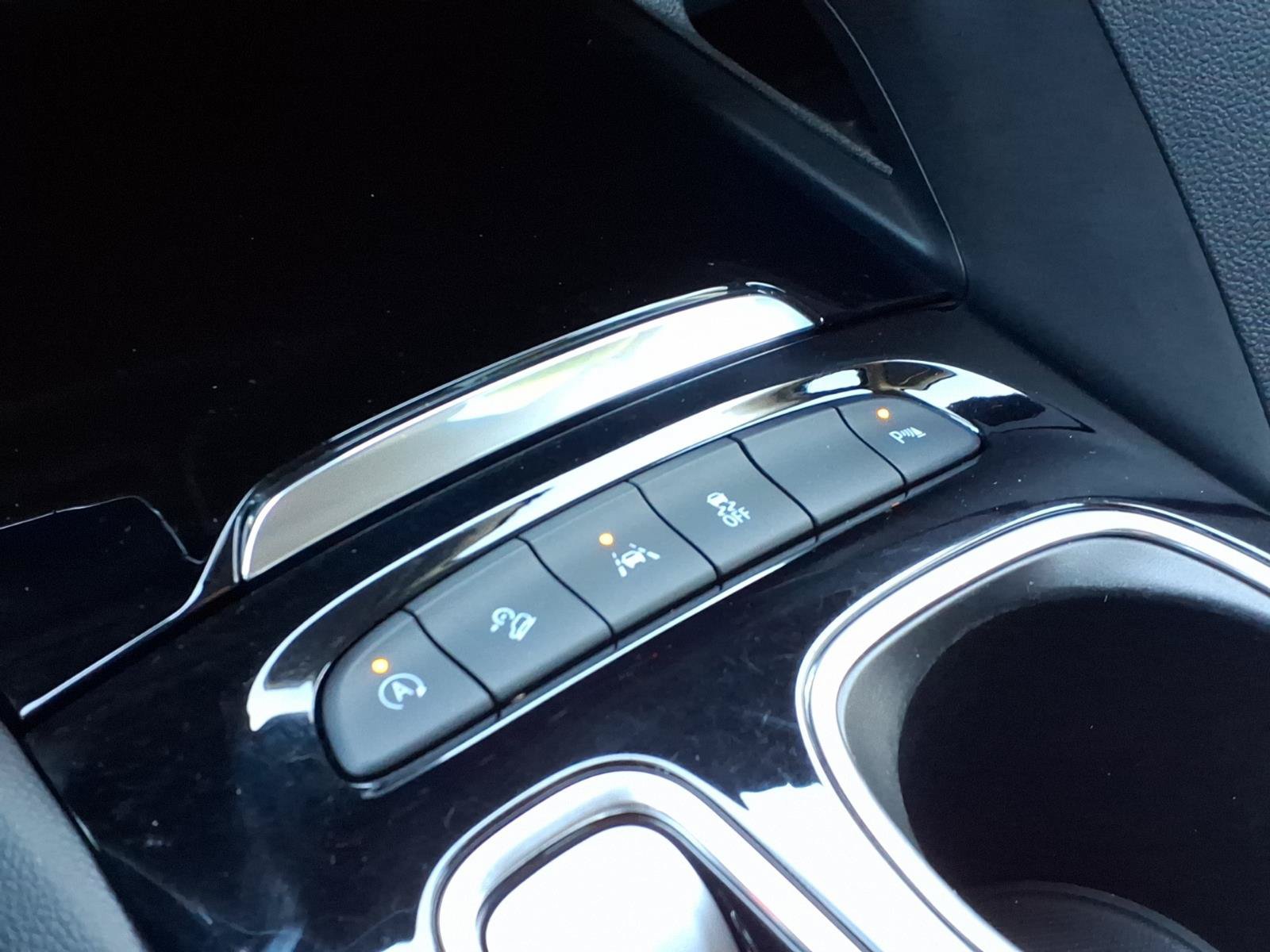Used 2023 Buick Envision Essence AWD/4WD image 30