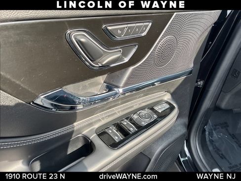 Certified 2024 Lincoln Corsair AWD w/ Equipment Group 101A image 14