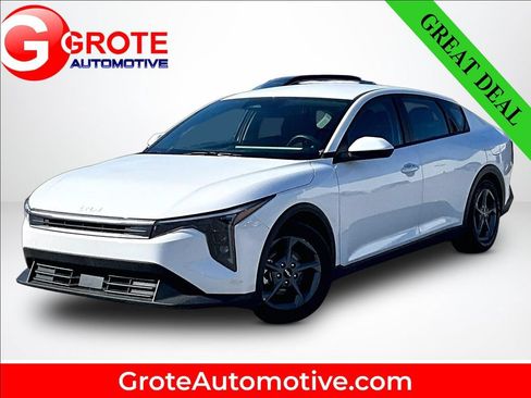 Used 2026 Kia K4 FWD image 1