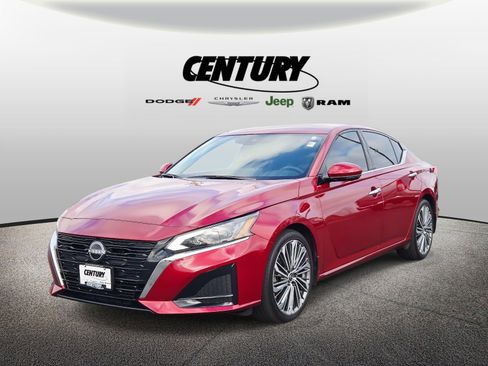 Used 2024 Nissan Altima 2.5 SL image 8