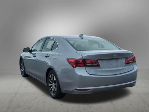 Used 2015 Acura TLX w/ Technology Package FWD image 4