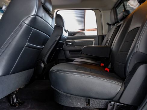 Used 2017 RAM 1500 Lone Star image 37