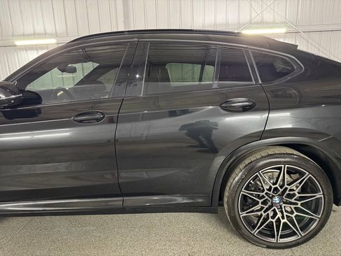 Used 2022 BMW X4 M AWD/4WD image 16
