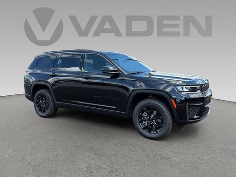New 2026 Jeep Grand Cherokee L 4WD image 7