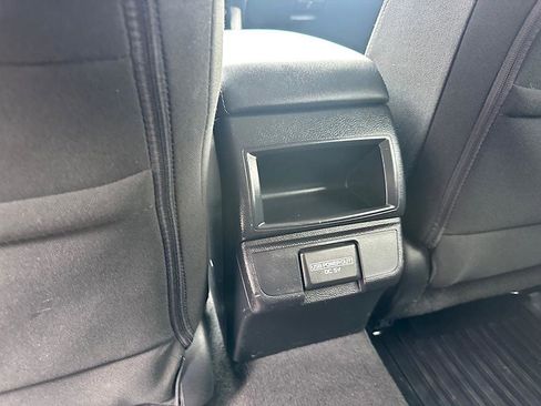 Used 2018 Subaru Outback 2.5i Premium AWD/4WD image 19