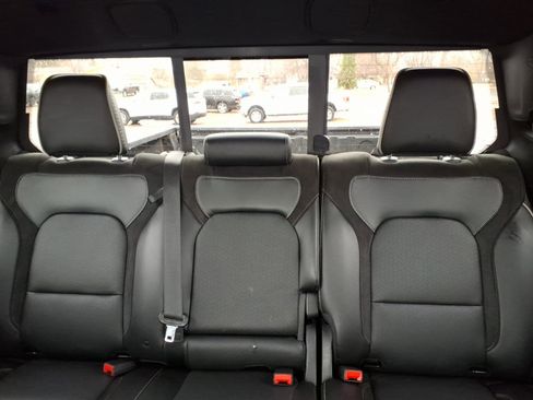 Used 2024 RAM 1500 Laramie image 14