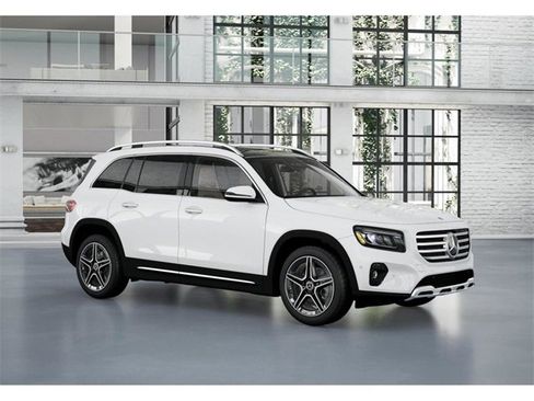 New 2026 Mercedes-Benz GLB 250 4MATIC image 12
