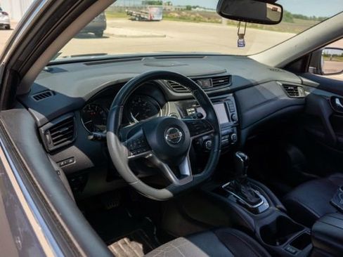 Used 2017 Nissan Rogue SL w/ SL Premium Package AWD/4WD image 13