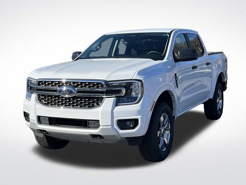 Used 2025 Ford Ranger XLT w/ FX4 Off-Road Package image 8
