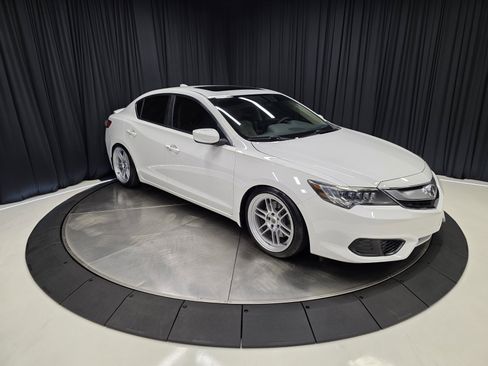 Used 2017 Acura ILX w/ Premium Package image 13