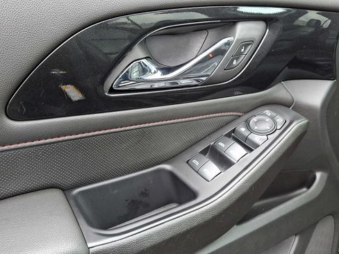 Used 2023 Chevrolet Traverse RS AWD/4WD image 14