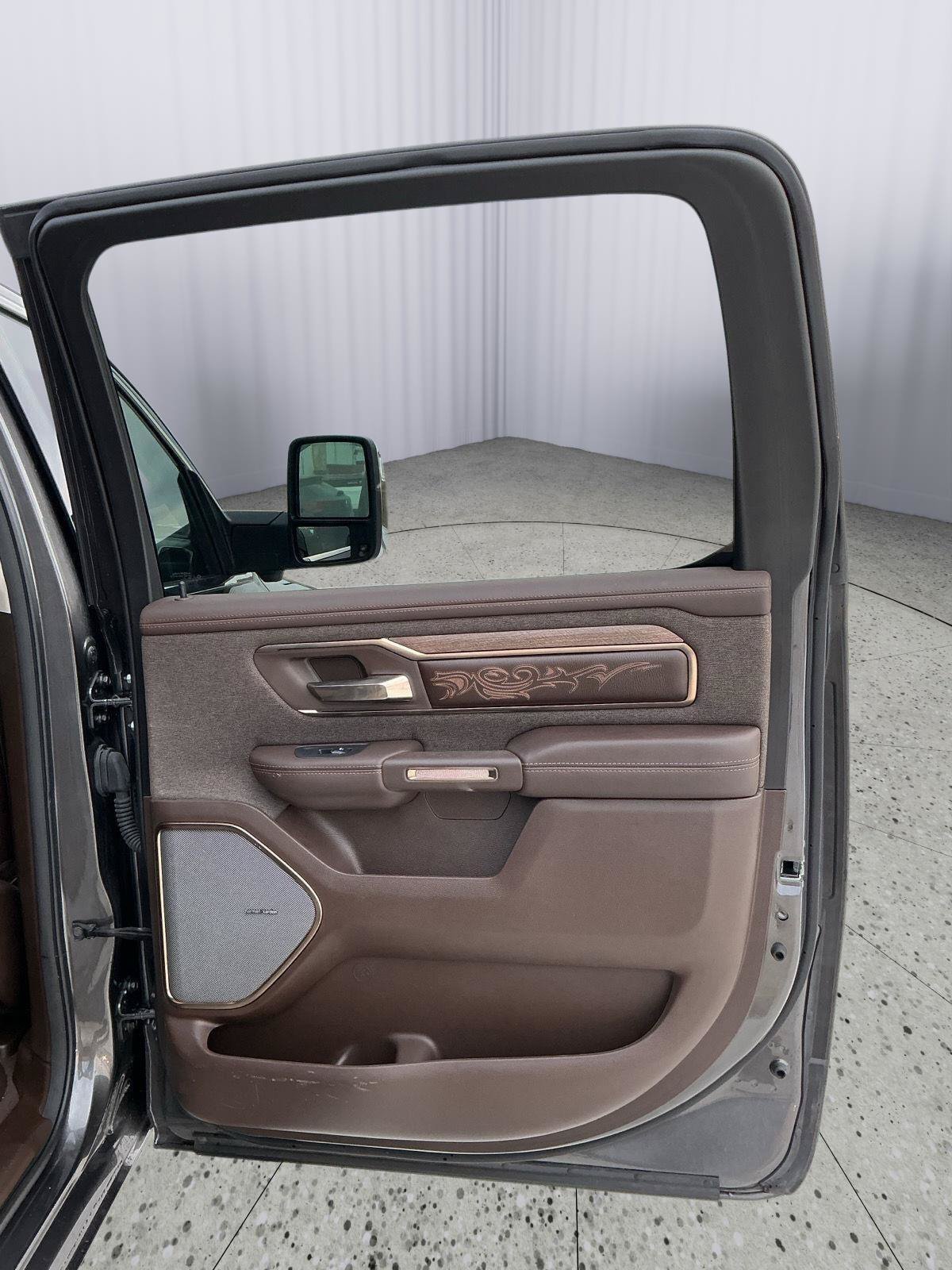 Used 2025 RAM 1500 Limited w/ Off Road Group AWD/4WD image 26