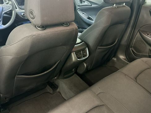 Used 2019 Chevrolet Malibu LT FWD image 28