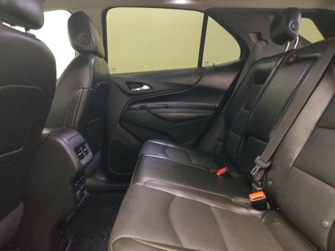 Used 2018 Chevrolet Equinox Premier FWD image 18