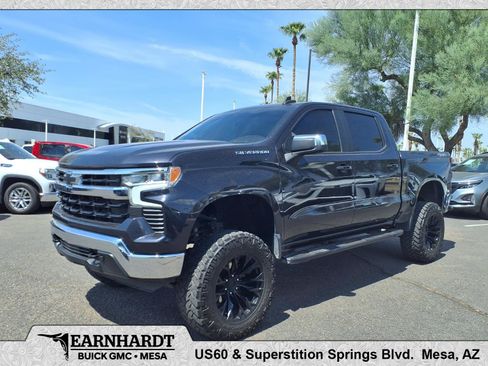 Used 2023 Chevrolet Silverado 1500 LT AWD/4WD image 1